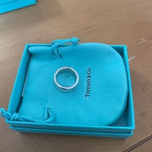 Tiffany & Co 925 Sterling Silver Ring, size 7.